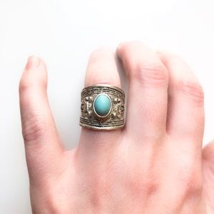 ANTHROPOLOGIE BLUE STONE RING
